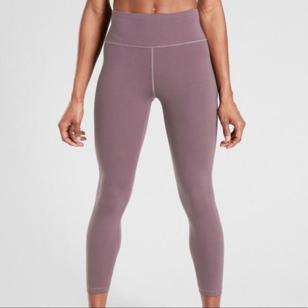 Athleta Ultimate Stash Tight Leggings Lavender Purple High Rise Small Flaw